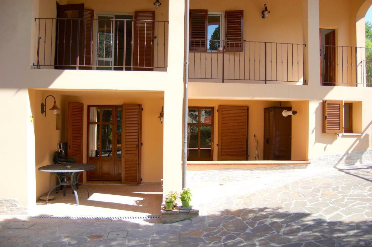Apartamento Casale Il Vento Abbadia di Montepulciano Exterior foto